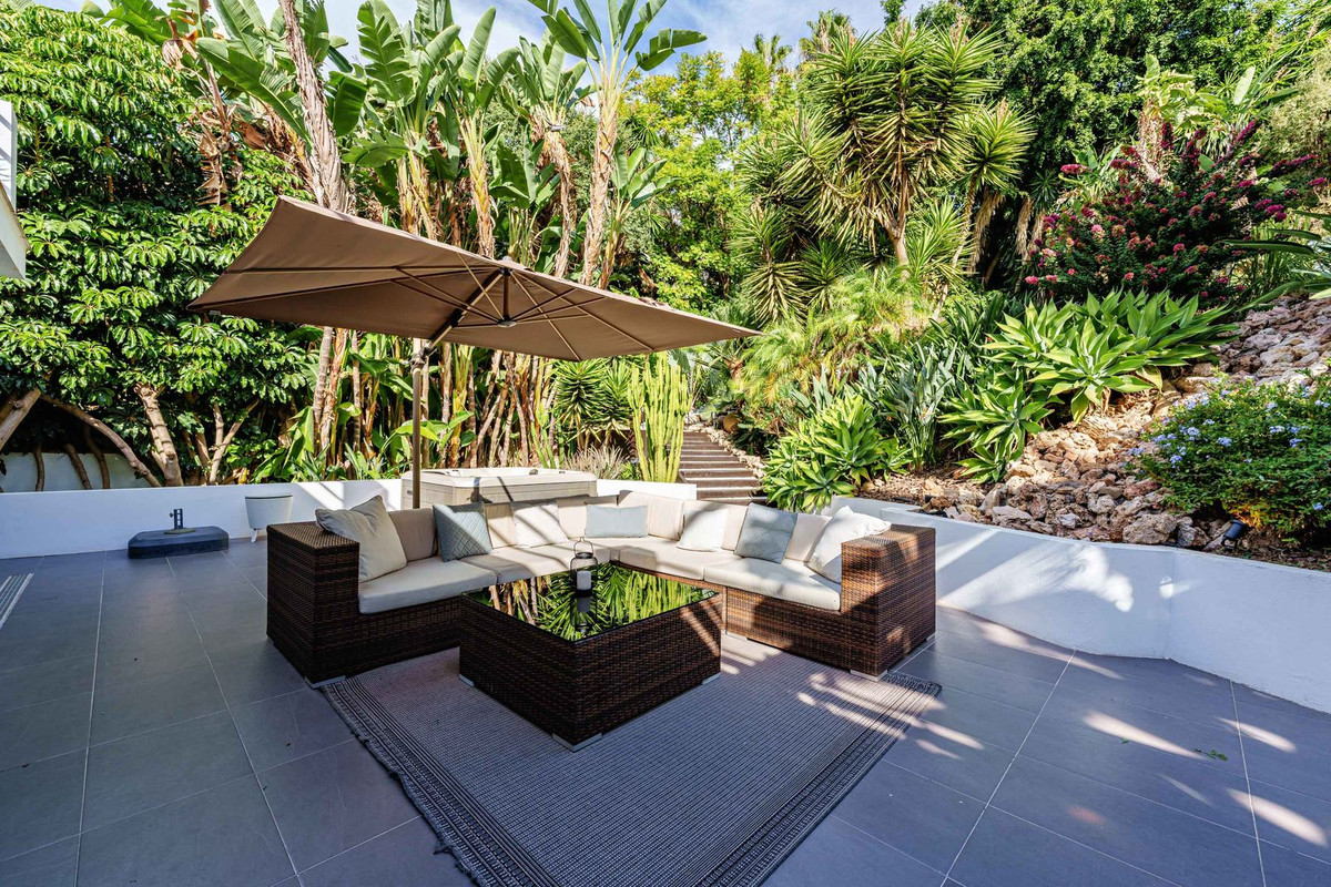 b4c794c9b2fa3acaa19b3dfa1da4d320 - 25