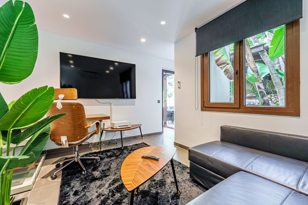 b4c794c9b2fa3acaa19b3dfa1da4d320 - 44