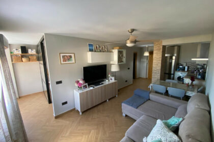 b4eb8100cd354a8d6a48496dd8359053 - 1