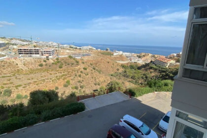 b4eb8100cd354a8d6a48496dd8359053 - 18