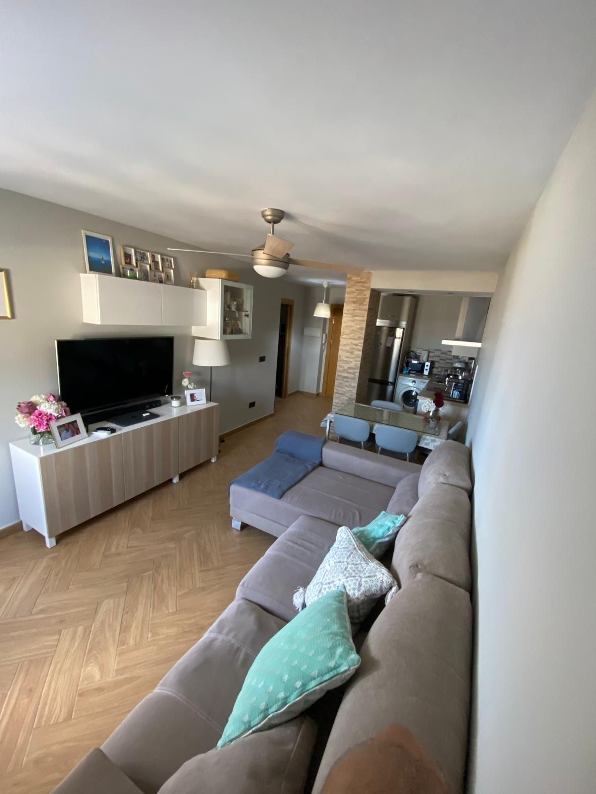 b4eb8100cd354a8d6a48496dd8359053 - 4