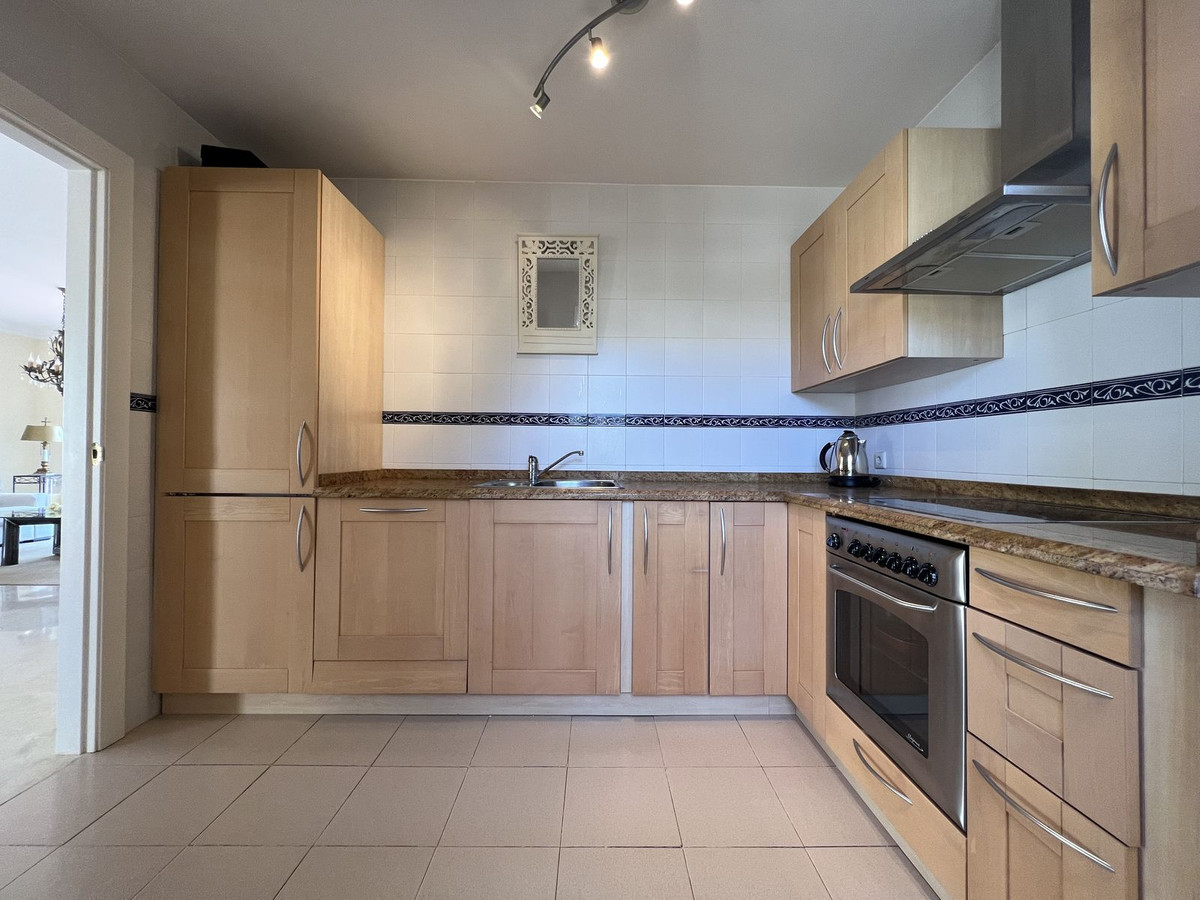 b5ab21c74921b0cc3e59125336095536 - 11