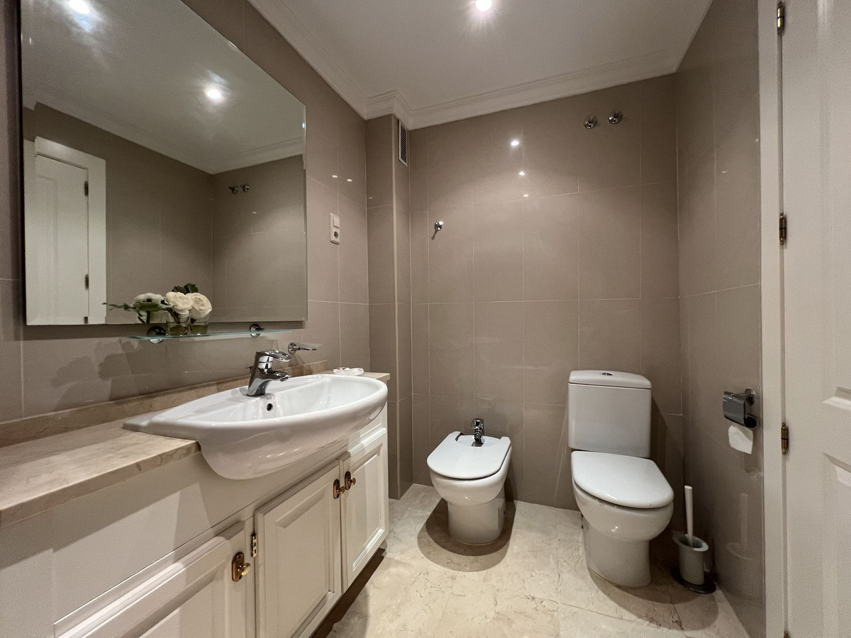 b5ab21c74921b0cc3e59125336095536 - 21