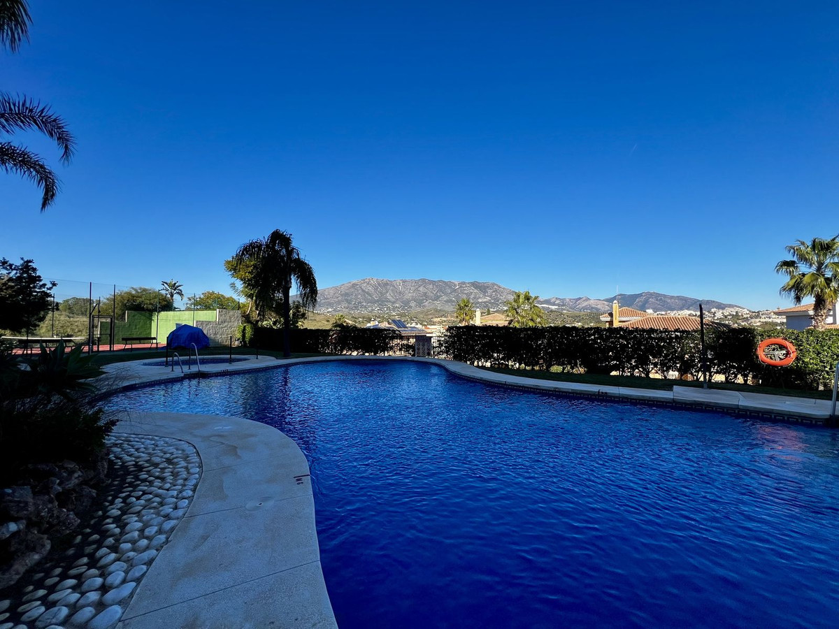 b5ab21c74921b0cc3e59125336095536 - 35