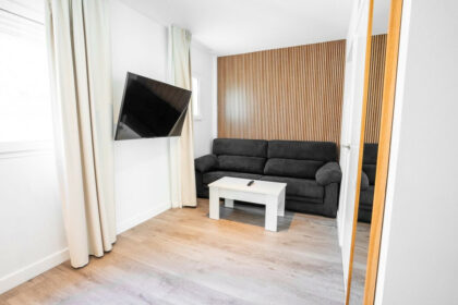 b5c3857e0258dff5504780bd94d042f9 - 10