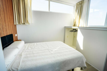 b5c3857e0258dff5504780bd94d042f9 - 20