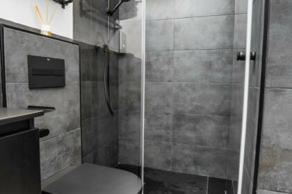 b5c3857e0258dff5504780bd94d042f9 - 27