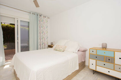 b6a1c37c8c8cfb9f781674ed6669dc32 - 12