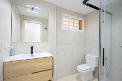 b6a1c37c8c8cfb9f781674ed6669dc32 - 19