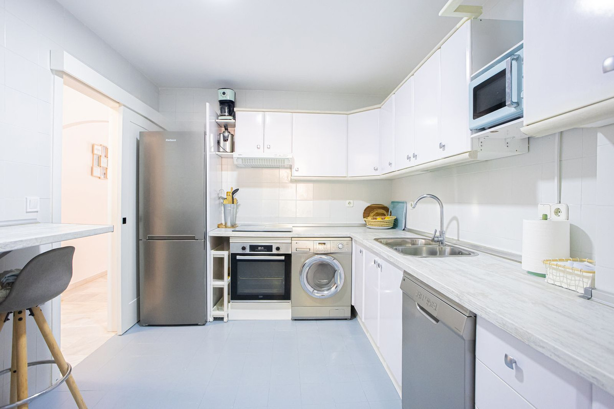 b6a1c37c8c8cfb9f781674ed6669dc32 - 9