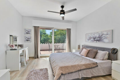 b6c8de7580693854cf5442167a2b33a8 - 13