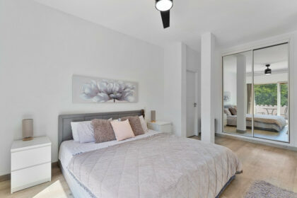 b6c8de7580693854cf5442167a2b33a8 - 14