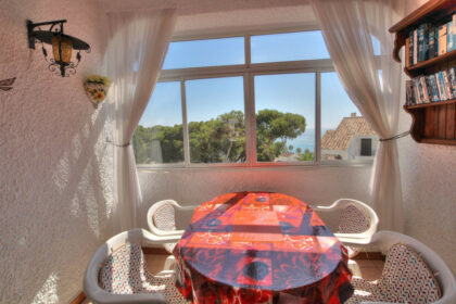 b6f29ab9a95cb5e54fc2261417629833 - 7