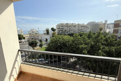 b7291b8f5914d208518b4de27b7d1879 - 15