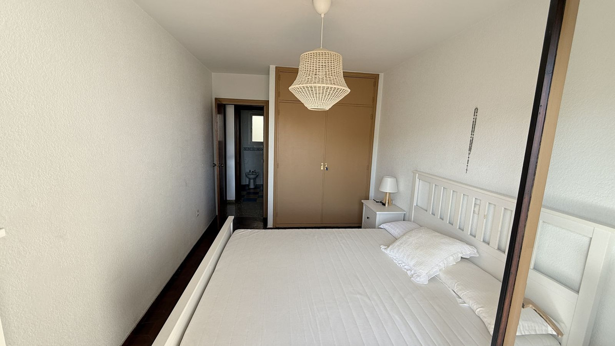 b7291b8f5914d208518b4de27b7d1879 - 7