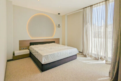 b791f1145380a40bb5a49928ee08fa41 - 16