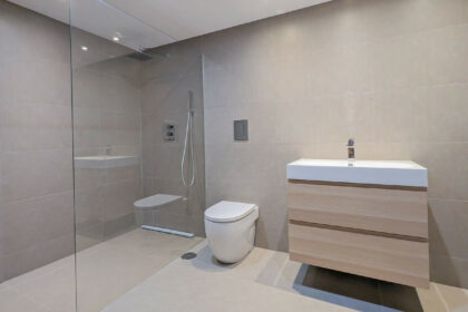 b791f1145380a40bb5a49928ee08fa41 - 19