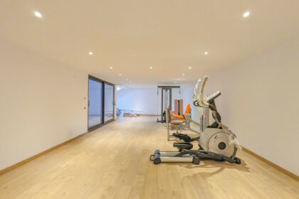 b791f1145380a40bb5a49928ee08fa41 - 20