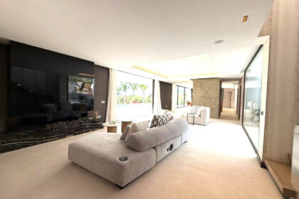 b791f1145380a40bb5a49928ee08fa41 - 42