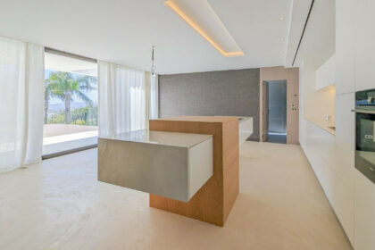 b791f1145380a40bb5a49928ee08fa41 - 8