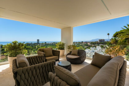 b7a10bb93f456f88be3364086de0700d - 18