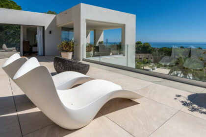 b7a10bb93f456f88be3364086de0700d - 27