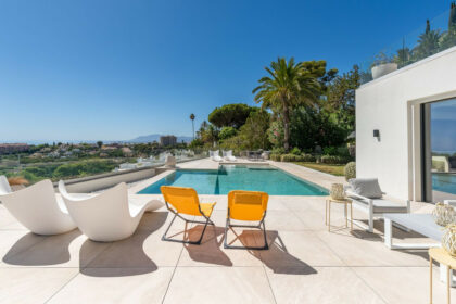 b7a10bb93f456f88be3364086de0700d - 49