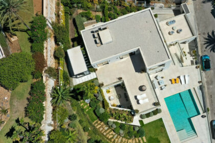 b7a10bb93f456f88be3364086de0700d - 56