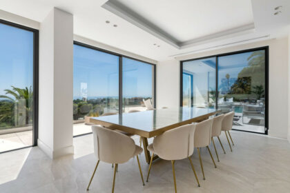 b7a10bb93f456f88be3364086de0700d - 9