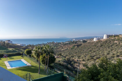 b7ab1771a3f1ae4b1d5185c56ff7c940 - 29