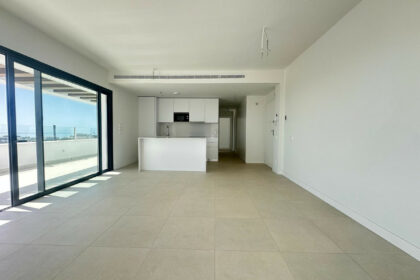 b7d39866e613dfb25e16371bf2d8a77d - 3