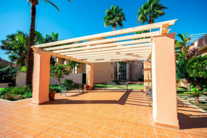 b942047e9fbef55cabdb4b7d1db1e0fa - 14