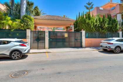 b942047e9fbef55cabdb4b7d1db1e0fa - 30