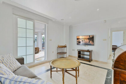 b942047e9fbef55cabdb4b7d1db1e0fa - 36