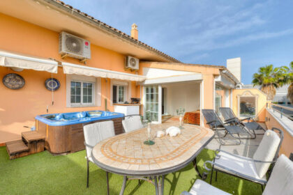 b942047e9fbef55cabdb4b7d1db1e0fa - 44