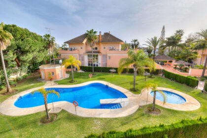 b942047e9fbef55cabdb4b7d1db1e0fa - 47