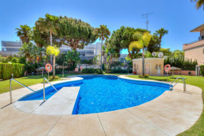 b942047e9fbef55cabdb4b7d1db1e0fa - 48