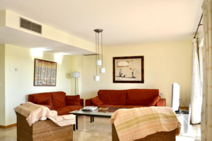 b952c2d374a78262a68d349db4017fce - 12