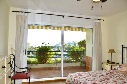 b952c2d374a78262a68d349db4017fce - 26