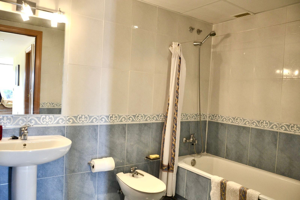 b952c2d374a78262a68d349db4017fce - 29