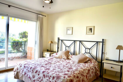 b952c2d374a78262a68d349db4017fce - 3