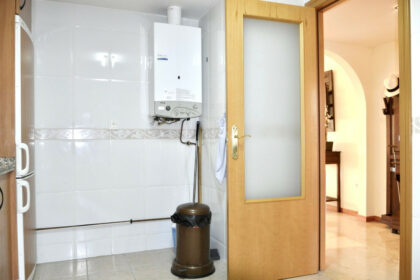 b952c2d374a78262a68d349db4017fce - 37