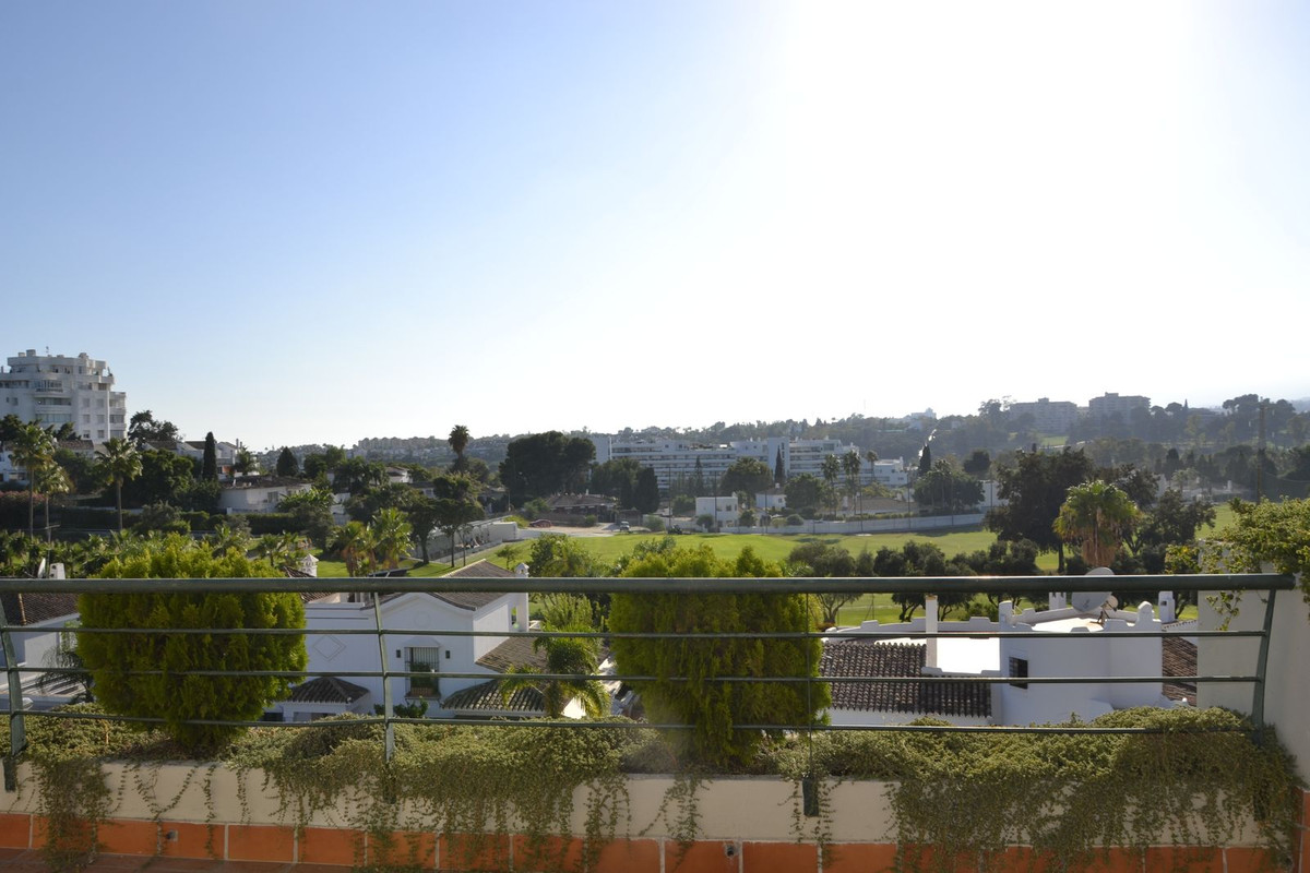 b952c2d374a78262a68d349db4017fce - 47