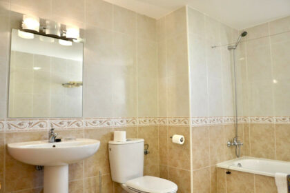 b952c2d374a78262a68d349db4017fce - 49