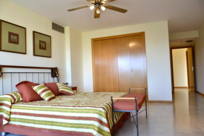 b952c2d374a78262a68d349db4017fce - 52