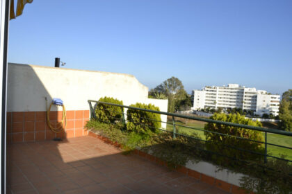 b952c2d374a78262a68d349db4017fce - 54