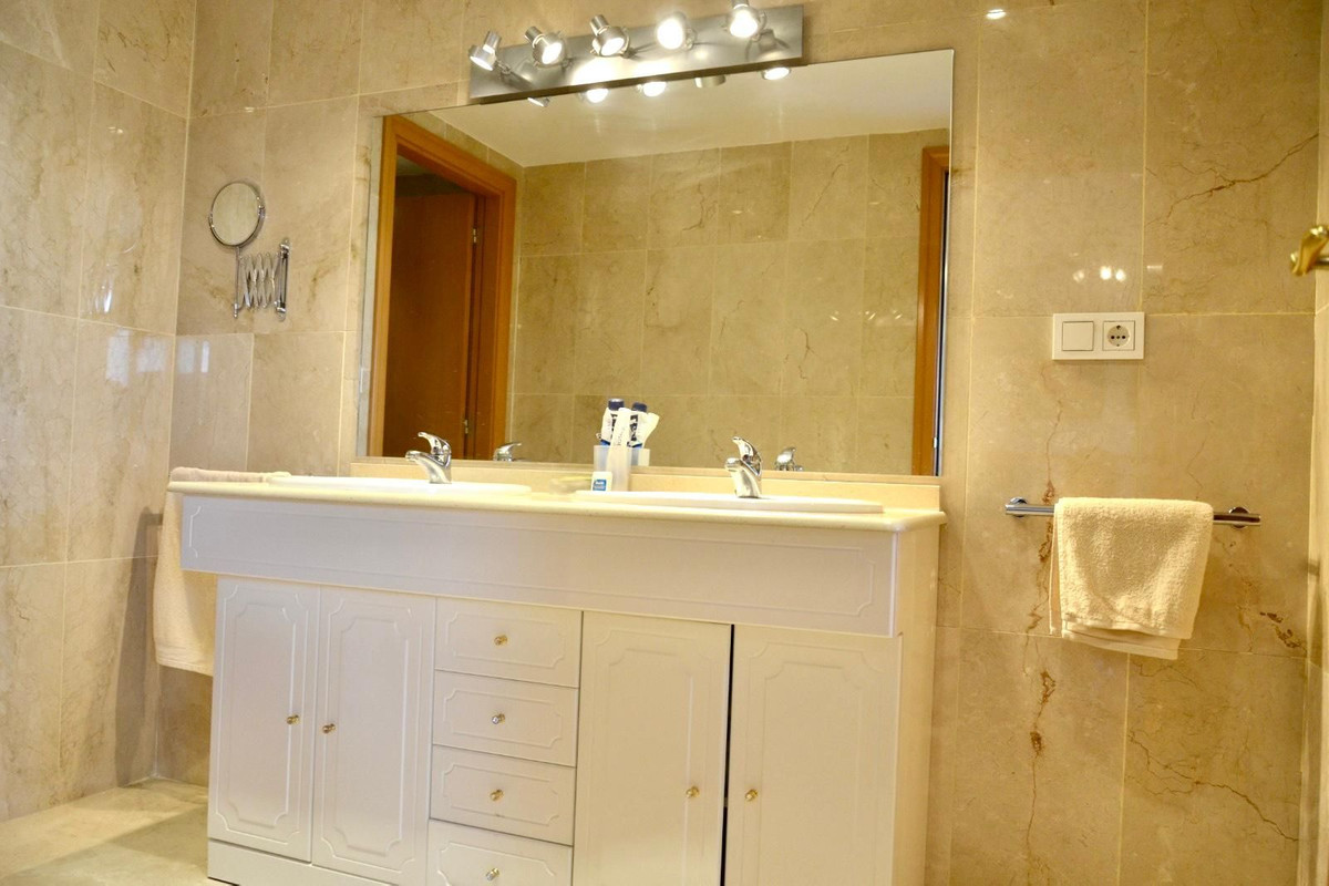 b952c2d374a78262a68d349db4017fce - 59