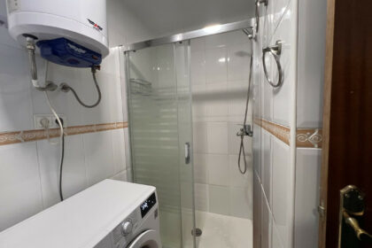 b962592c1dc2b4daa898a5c3e6d53d06 - 12