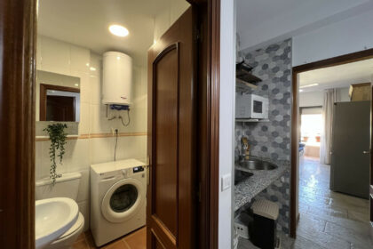 b962592c1dc2b4daa898a5c3e6d53d06 - 14