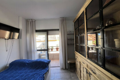 b962592c1dc2b4daa898a5c3e6d53d06 - 19